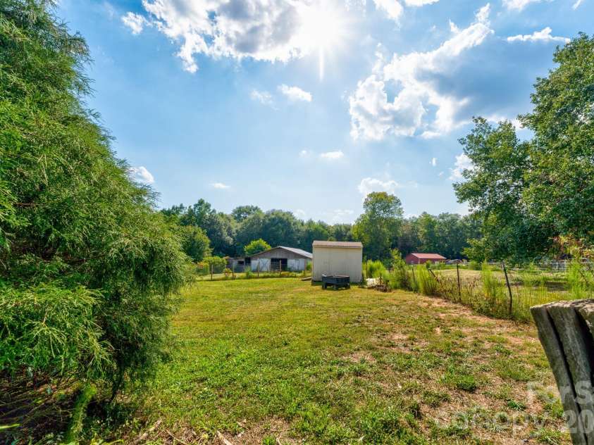 354 Jack Francis Road, Shelby, NC 28152.  MLS# CAR4422037, YatesRealty ID 49225. 
