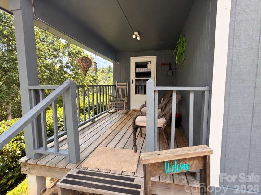 139 Ridge Drive, Waynesville, NC 28785.  MLS# CAR4408515, YatesRealty ID 49226. 