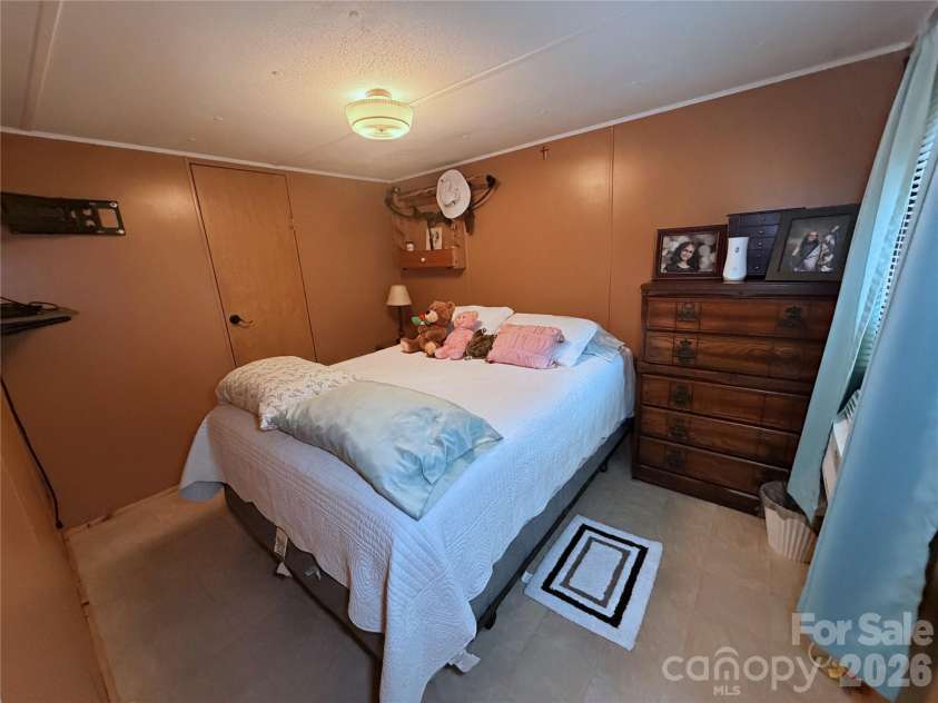 139 Ridge Drive, Waynesville, NC 28785.  MLS# CAR4408515, YatesRealty ID 49226. 