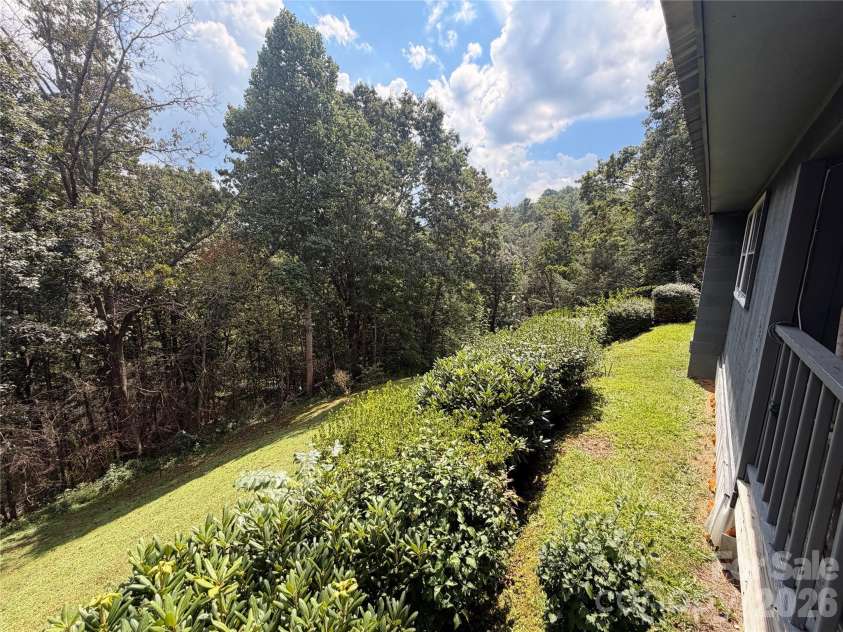 139 Ridge Drive, Waynesville, NC 28785.  MLS# CAR4408515, YatesRealty ID 49226. 