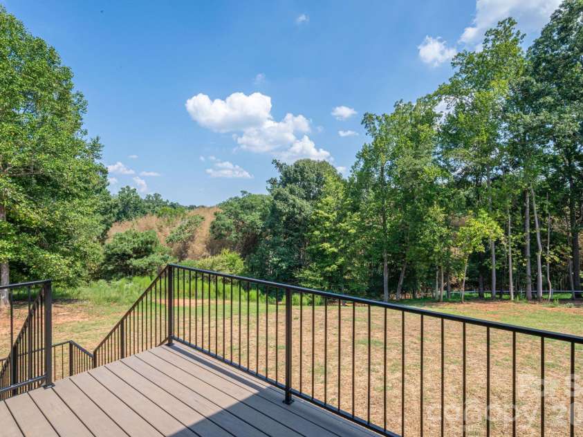 126 Lake Mist Drive, Belmont, NC 28012.  MLS# CAR4419761, YatesRealty ID 49227. 