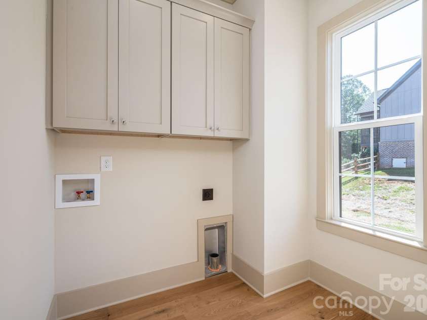 126 Lake Mist Drive, Belmont, NC 28012.  MLS# CAR4419761, YatesRealty ID 49227. 