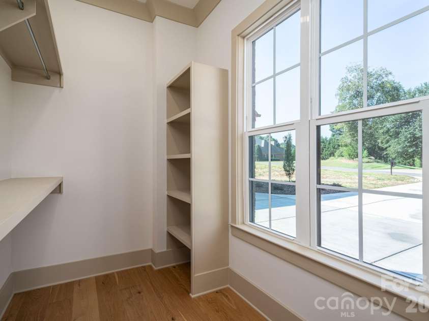 126 Lake Mist Drive, Belmont, NC 28012.  MLS# CAR4419761, YatesRealty ID 49227. 
