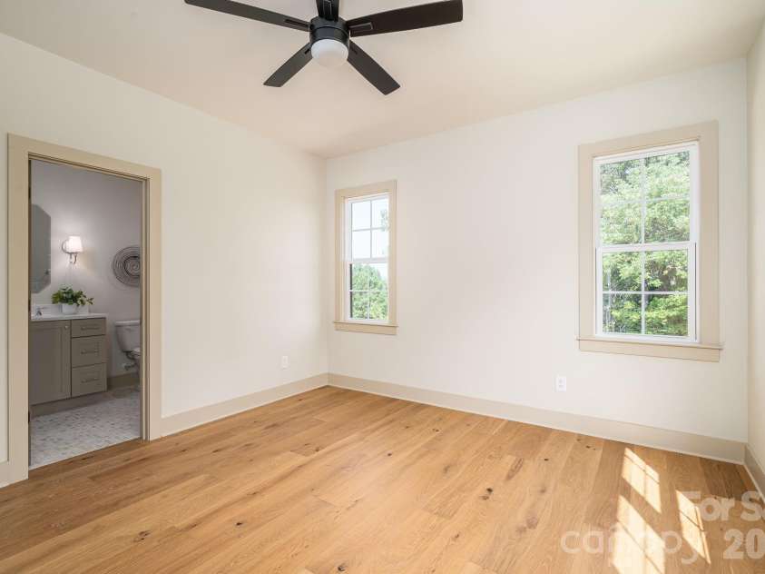 126 Lake Mist Drive, Belmont, NC 28012.  MLS# CAR4419761, YatesRealty ID 49227. 