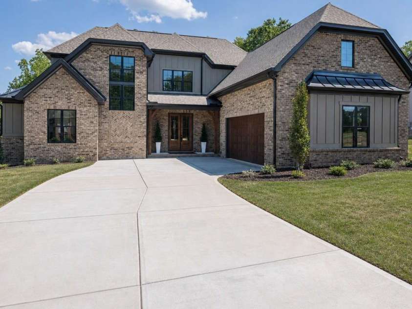 126 Lake Mist Drive, Belmont, NC 28012.  MLS# CAR4419761, YatesRealty ID 49227. New construction. Grass has been virtually generated.