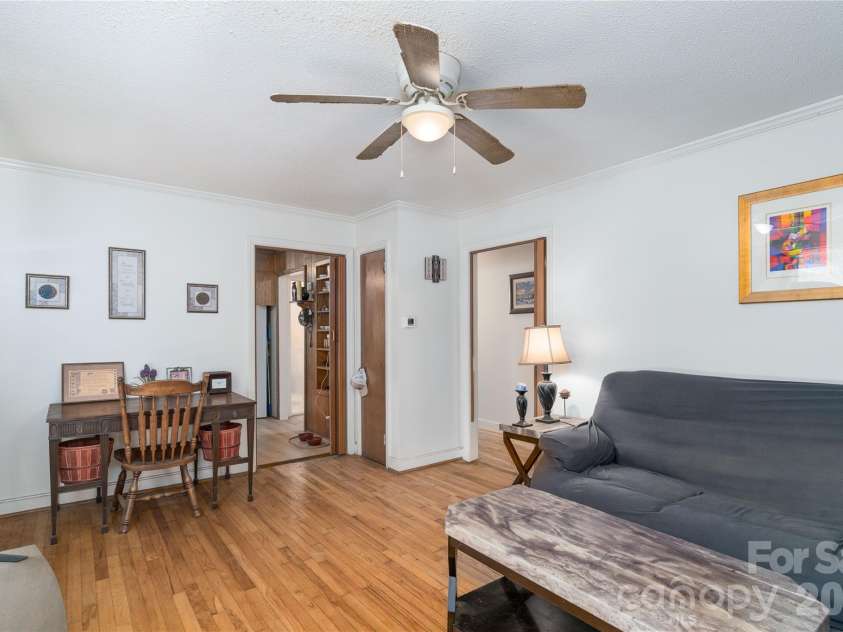 527 Washington Lane, Albemarle, NC 28001.  MLS# CAR4412418, YatesRealty ID 49228. 