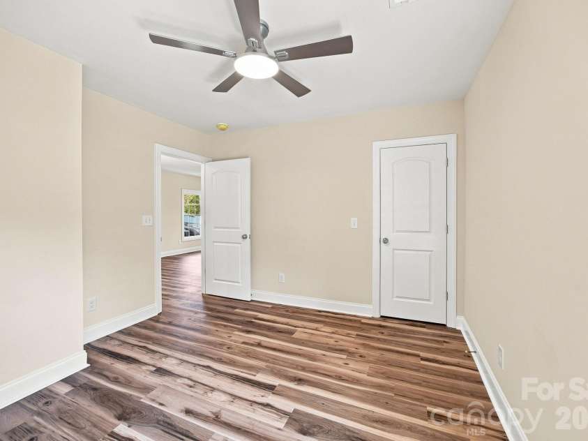 904 Oakshade Avenue, Kannapolis, NC 28083.  MLS# CAR4420047, YatesRealty ID 49229. Room #2