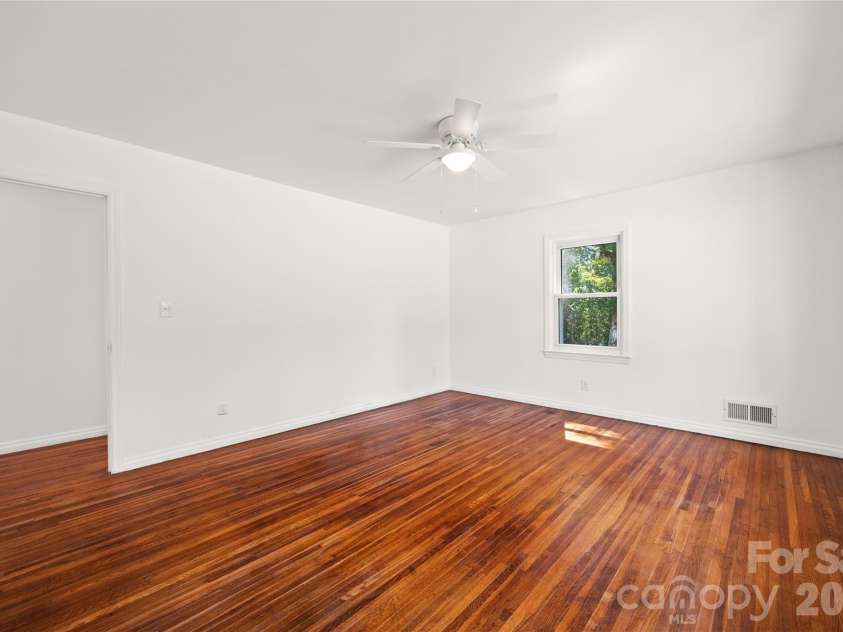 411 Coble Avenue, Albemarle, NC 28001.  MLS# CAR4421862, YatesRealty ID 49230. 