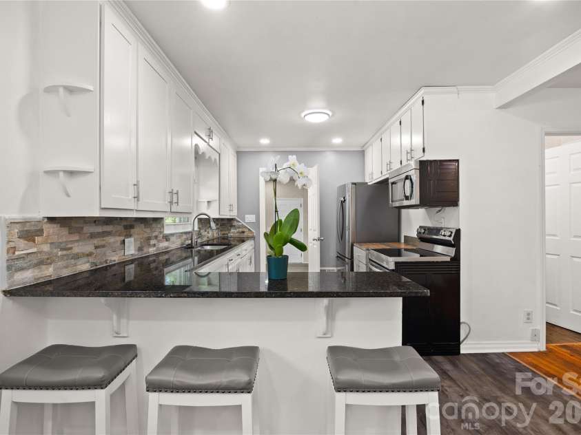 411 Coble Avenue, Albemarle, NC 28001.  MLS# CAR4421862, YatesRealty ID 49230. 