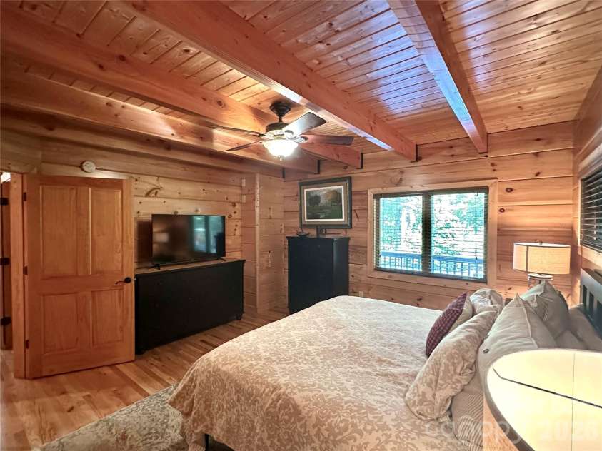 188 Lexington Drive, Fleetwood, NC 28626.  MLS# CAR4422177, YatesRealty ID 49232. 
