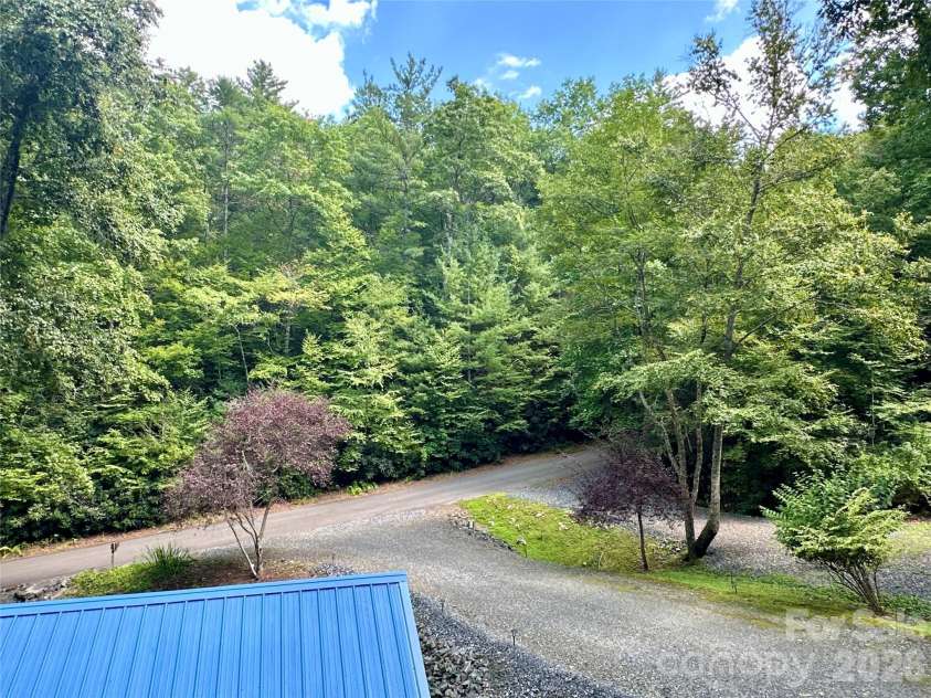 188 Lexington Drive, Fleetwood, NC 28626.  MLS# CAR4422177, YatesRealty ID 49232. 