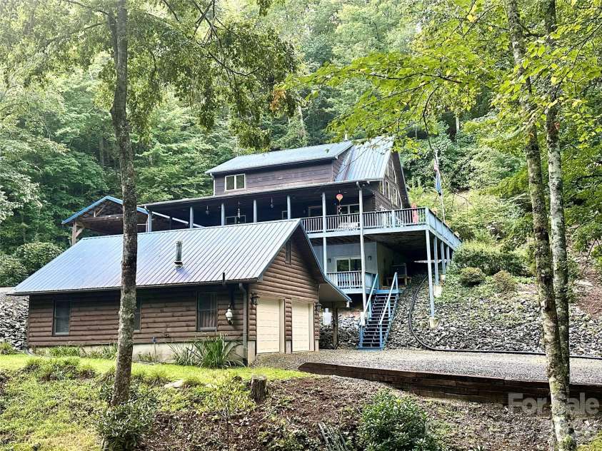 188 Lexington Drive, Fleetwood, NC 28626.  MLS# CAR4422177, YatesRealty ID 49232. 