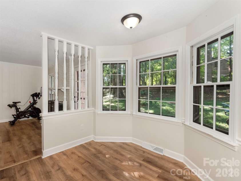 14200 Hackamore Drive, Matthews, NC 28105.  MLS# CAR4417963, YatesRealty ID 49234. 