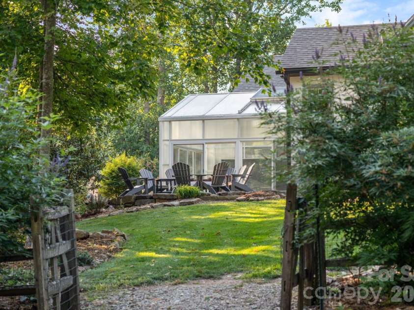 1 Orchid Lane, Asheville, NC 28803.  MLS# CAR4421419, YatesRealty ID 49235. 