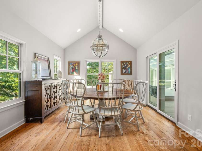 1 Orchid Lane, Asheville, NC 28803.  MLS# CAR4421419, YatesRealty ID 49235. 