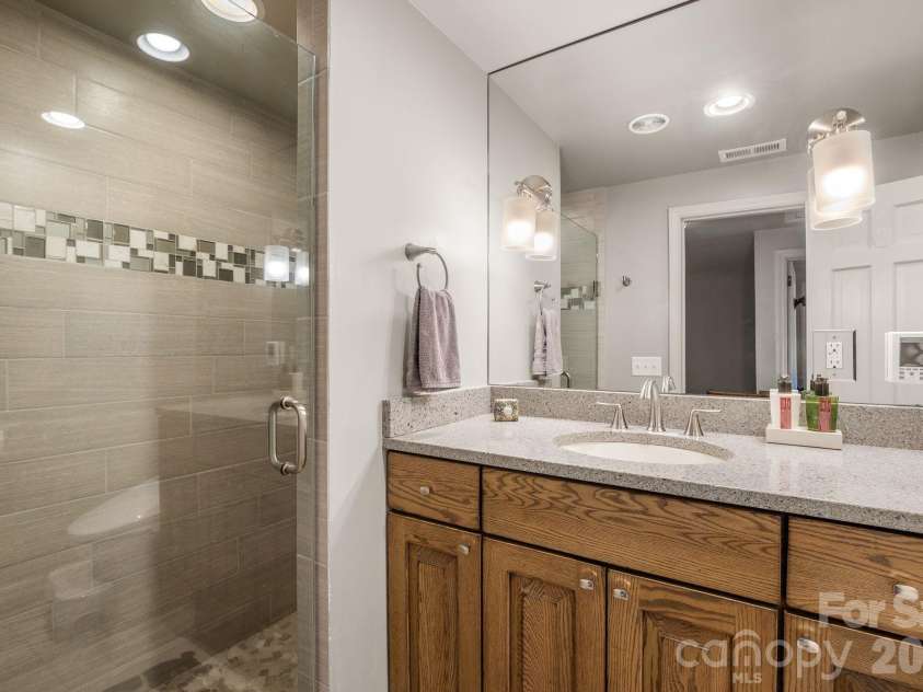 1 Orchid Lane, Asheville, NC 28803.  MLS# CAR4421419, YatesRealty ID 49235. 