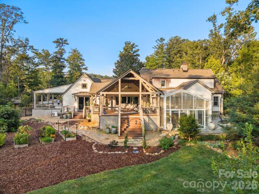 1 Orchid Lane, Asheville, NC 28803.  MLS# CAR4421419, YatesRealty ID 49235. 