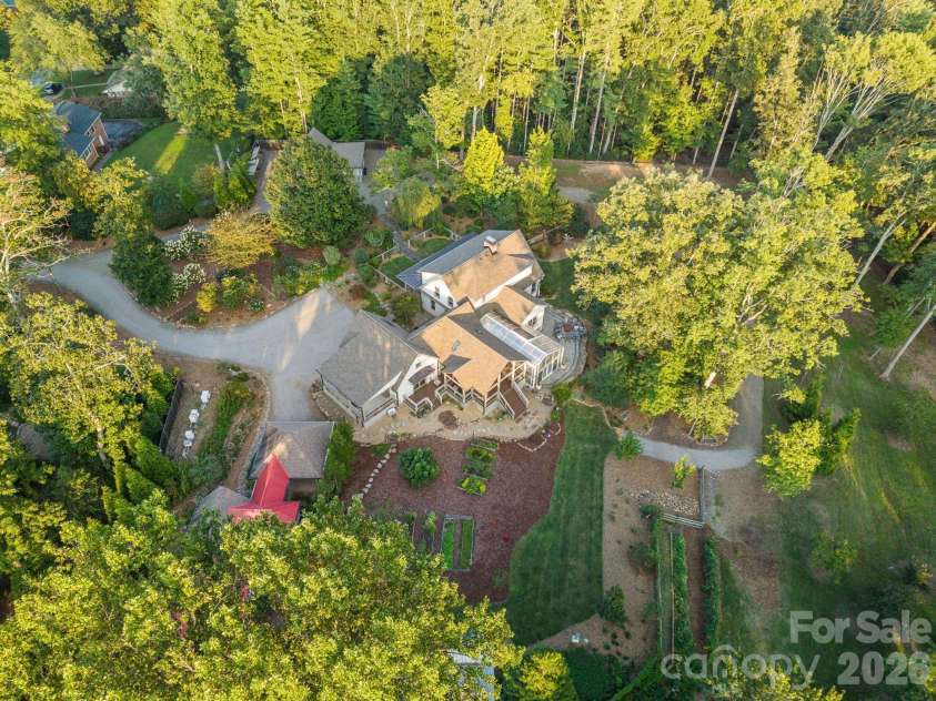 1 Orchid Lane, Asheville, NC 28803.  MLS# CAR4421419, YatesRealty ID 49235. 