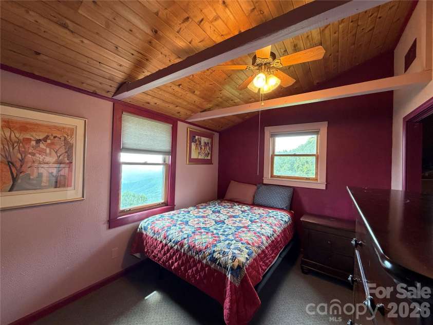 484 Alpine Drive, Little Switzerland, NC 28749.  MLS# CAR4415396, YatesRealty ID 49237. Bed 2