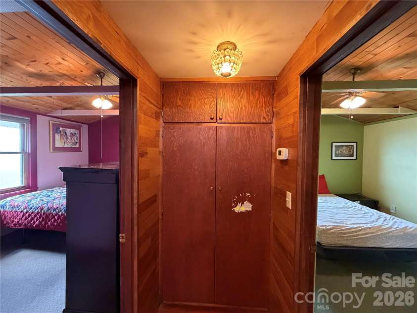 484 Alpine Drive, Little Switzerland, NC 28749.  MLS# CAR4415396, YatesRealty ID 49237. Main floor Bedrooms