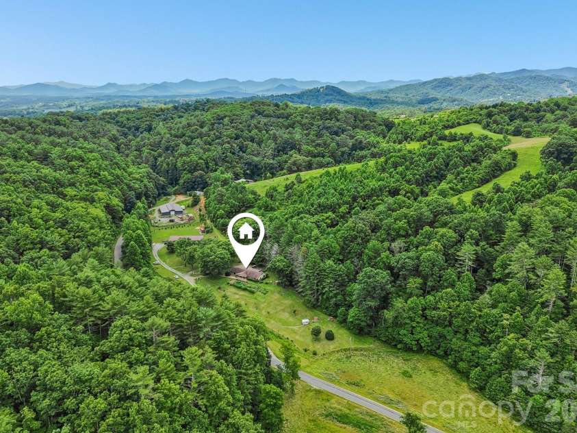 164 Pegg Road, Marshall, NC 28753.  MLS# CAR4417491, YatesRealty ID 49238. 