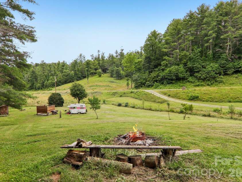 164 Pegg Road, Marshall, NC 28753.  MLS# CAR4417491, YatesRealty ID 49238. 