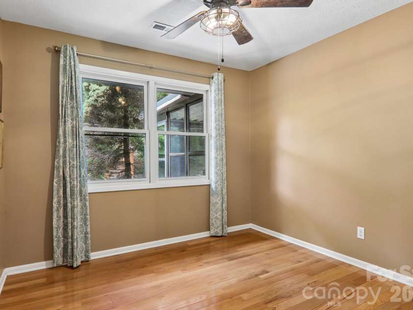 164 Pegg Road, Marshall, NC 28753.  MLS# CAR4417491, YatesRealty ID 49238. Bonus room