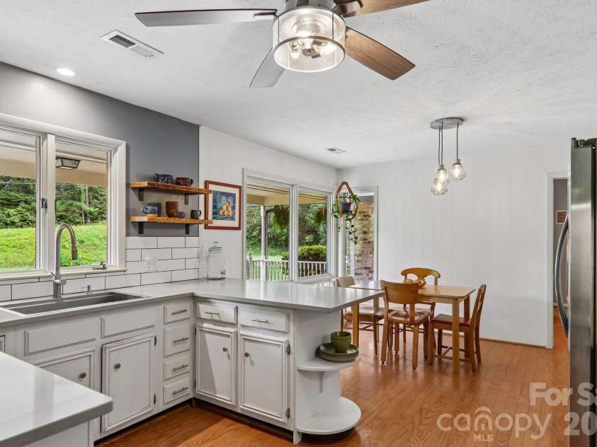 164 Pegg Road, Marshall, NC 28753.  MLS# CAR4417491, YatesRealty ID 49238. Kitchen