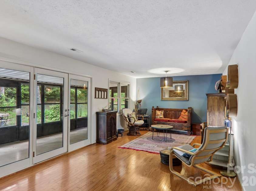 164 Pegg Road, Marshall, NC 28753.  MLS# CAR4417491, YatesRealty ID 49238. Living room