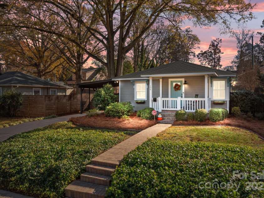 106 Turner Avenue, Charlotte, NC 28216.  MLS# CAR4243777, YatesRealty ID 4924. Curbside Appeal