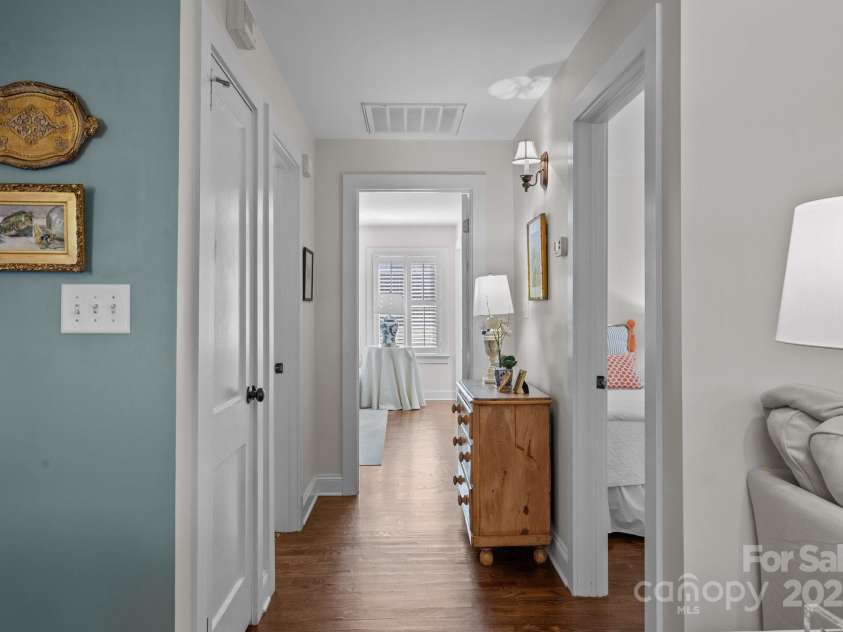 106 Turner Avenue, Charlotte, NC 28216.  MLS# CAR4243777, YatesRealty ID 4924. Hallway