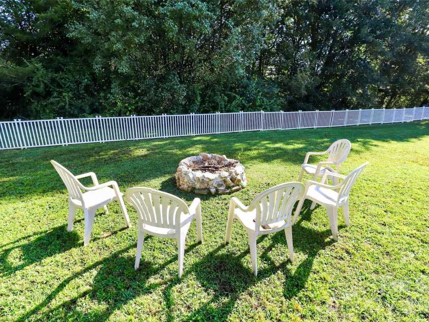 1778 Ingleside Farm Road, Iron Station, NC 28080.  MLS# CAR4420350, YatesRealty ID 49240. 