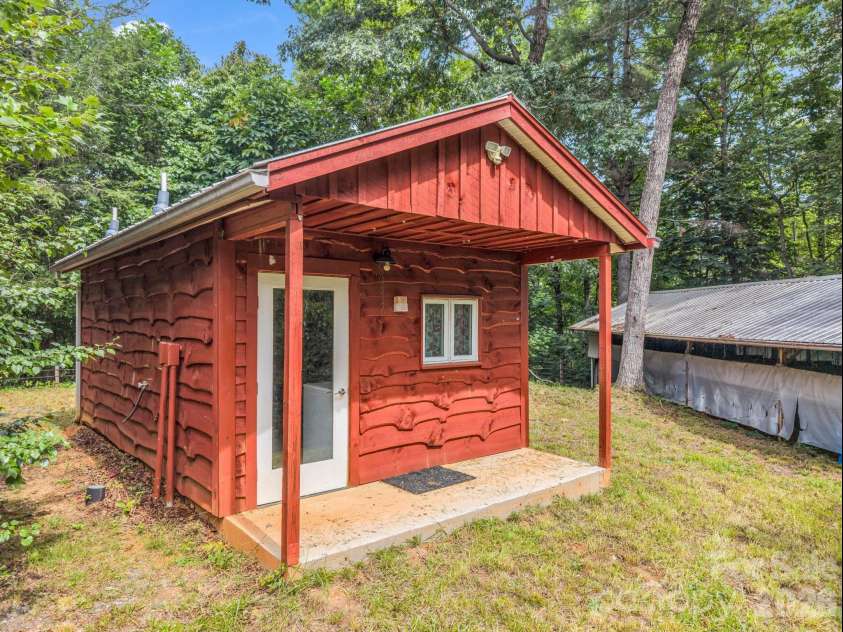 136 Limousine Lane, Pisgah Forest, NC 28768.  MLS# CAR4416612, YatesRealty ID 49241. FDA approved Meat processing hut