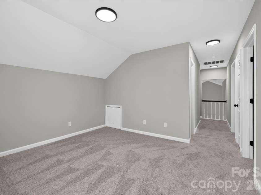 702 Foxborough Road, Charlotte, NC 28213.  MLS# CAR4421648, YatesRealty ID 49242. 