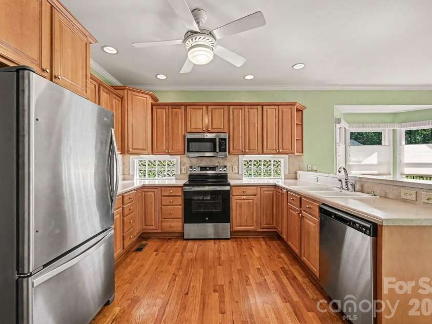 8271 Long Island Road, Catawba, NC 28609.  MLS# CAR4422034, YatesRealty ID 49243. 
