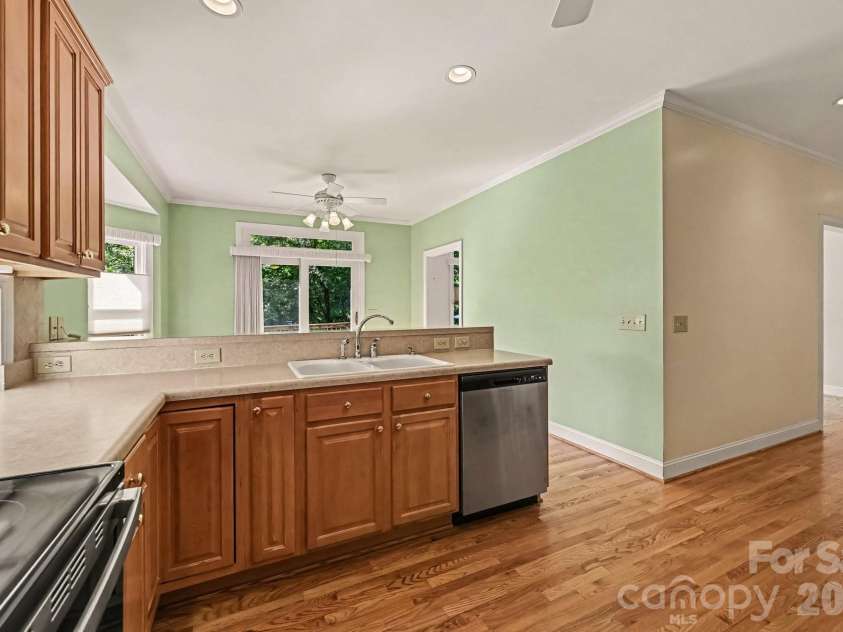 8271 Long Island Road, Catawba, NC 28609.  MLS# CAR4422034, YatesRealty ID 49243. 