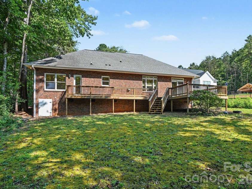 8271 Long Island Road, Catawba, NC 28609.  MLS# CAR4422034, YatesRealty ID 49243. 