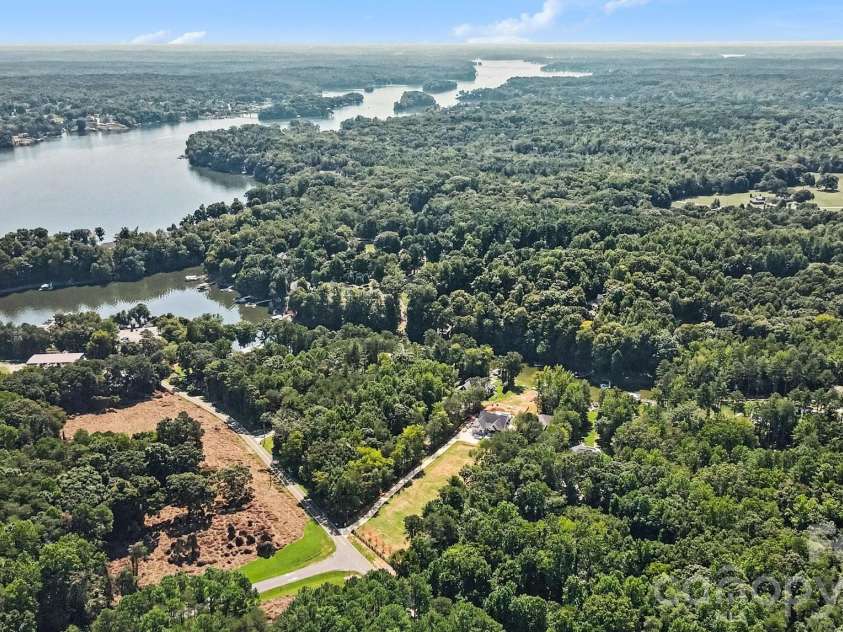 8271 Long Island Road, Catawba, NC 28609.  MLS# CAR4422034, YatesRealty ID 49243. 