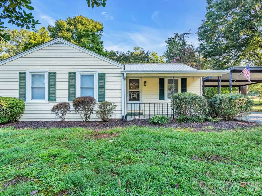344 Owens Road, Lexington, NC 27292.  MLS# CAR4421664, YatesRealty ID 49244. 