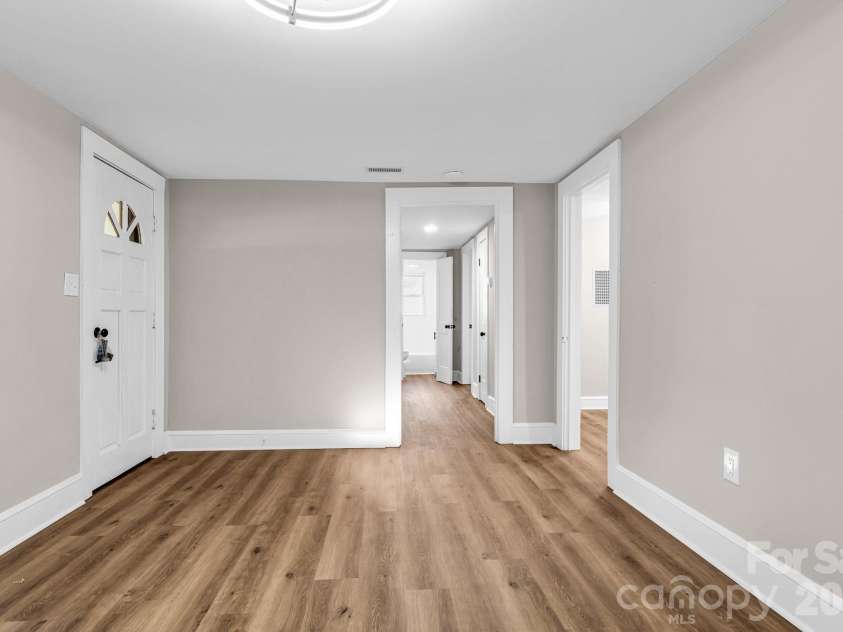 344 Owens Road, Lexington, NC 27292.  MLS# CAR4421664, YatesRealty ID 49244. 