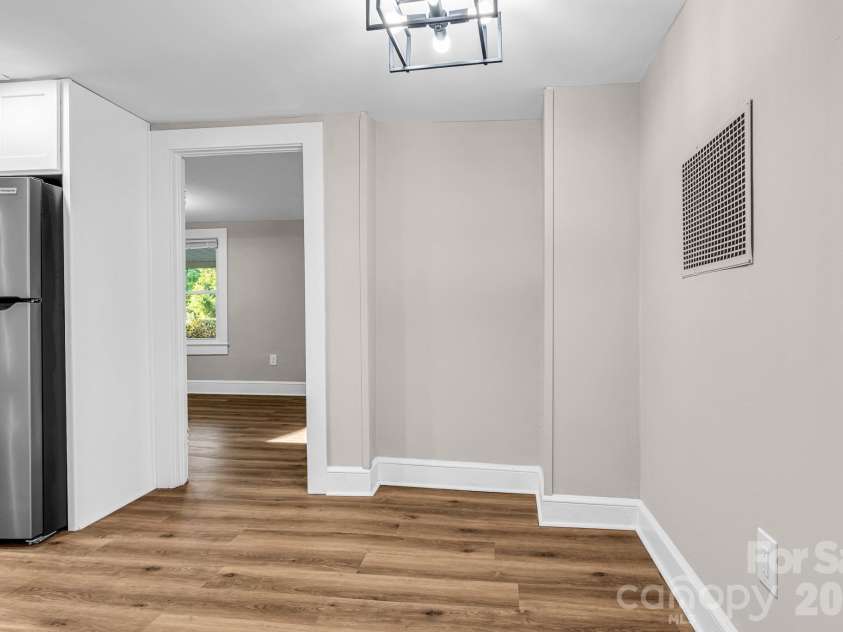 344 Owens Road, Lexington, NC 27292.  MLS# CAR4421664, YatesRealty ID 49244. 