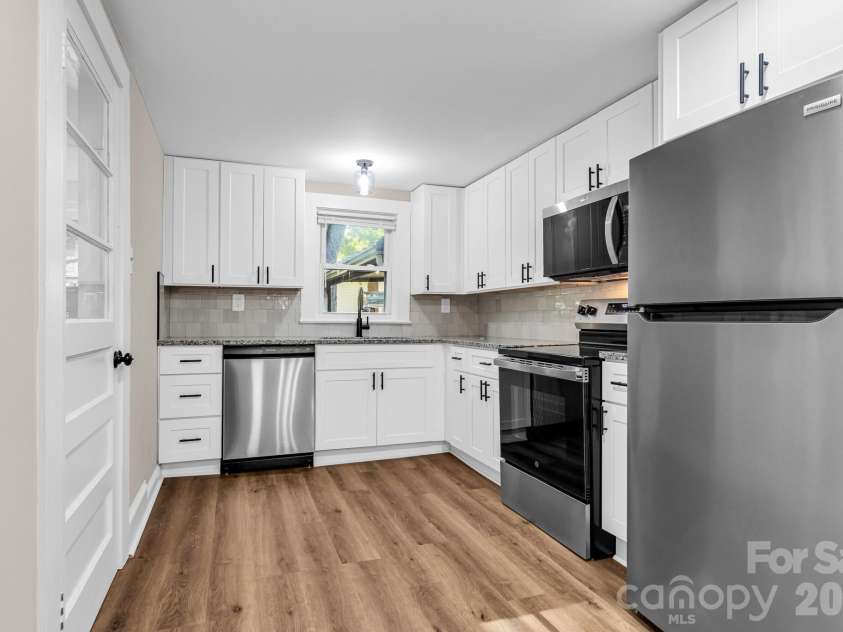 344 Owens Road, Lexington, NC 27292.  MLS# CAR4421664, YatesRealty ID 49244. 