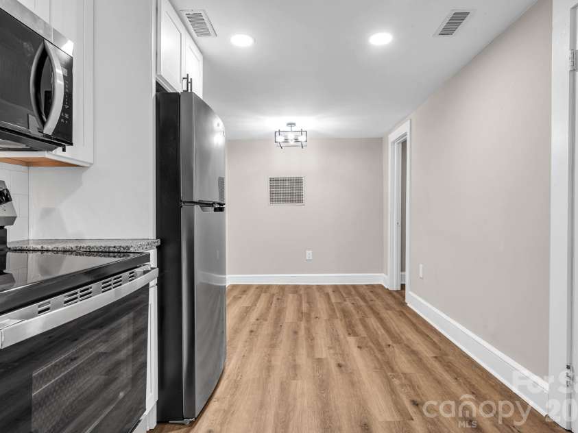344 Owens Road, Lexington, NC 27292.  MLS# CAR4421664, YatesRealty ID 49244. 