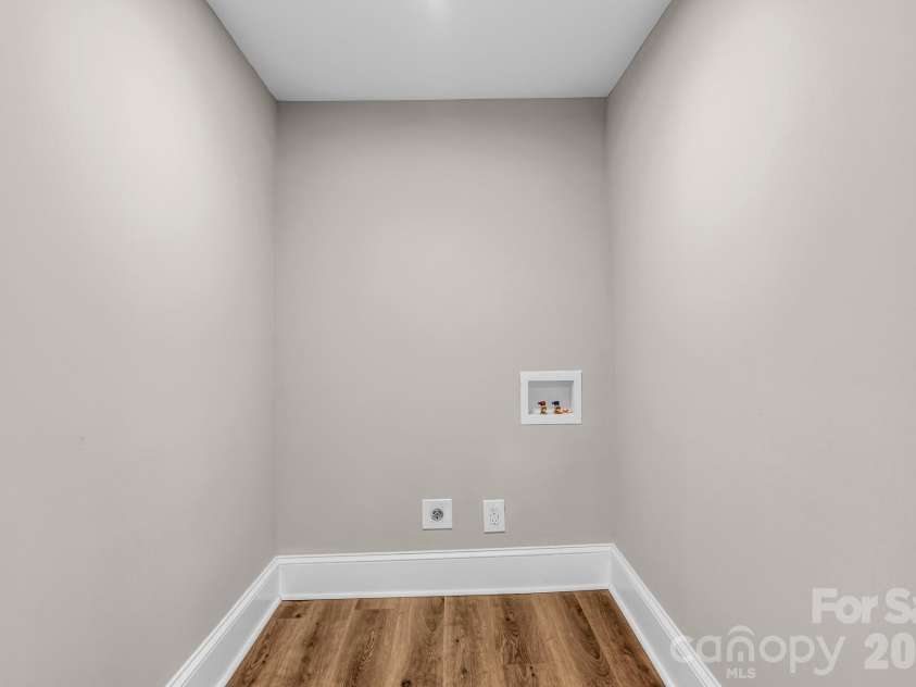 344 Owens Road, Lexington, NC 27292.  MLS# CAR4421664, YatesRealty ID 49244. 