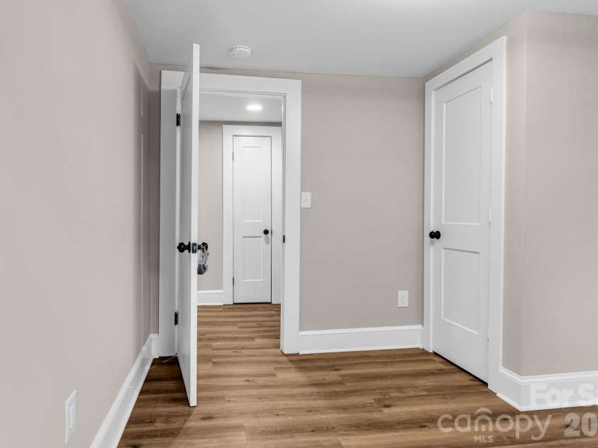 344 Owens Road, Lexington, NC 27292.  MLS# CAR4421664, YatesRealty ID 49244. 