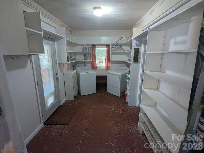 1311 Metcalf Road, Shelby, NC 28150.  MLS# CAR4422153, YatesRealty ID 49245. Large Laundry Room with Pantry off Kitchen