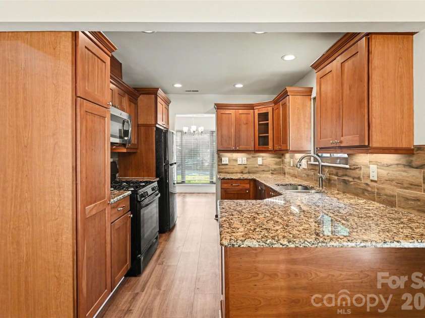 10225 Atchinson Drive, Mint Hill, NC 28227.  MLS# CAR4420202, YatesRealty ID 49246. 