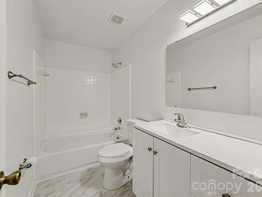 10225 Atchinson Drive, Mint Hill, NC 28227.  MLS# CAR4420202, YatesRealty ID 49246. 