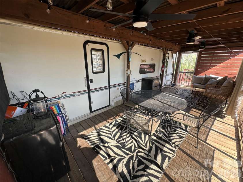 108 Robin Lane, New London, NC 28127.  MLS# CAR4410799, YatesRealty ID 49249. 