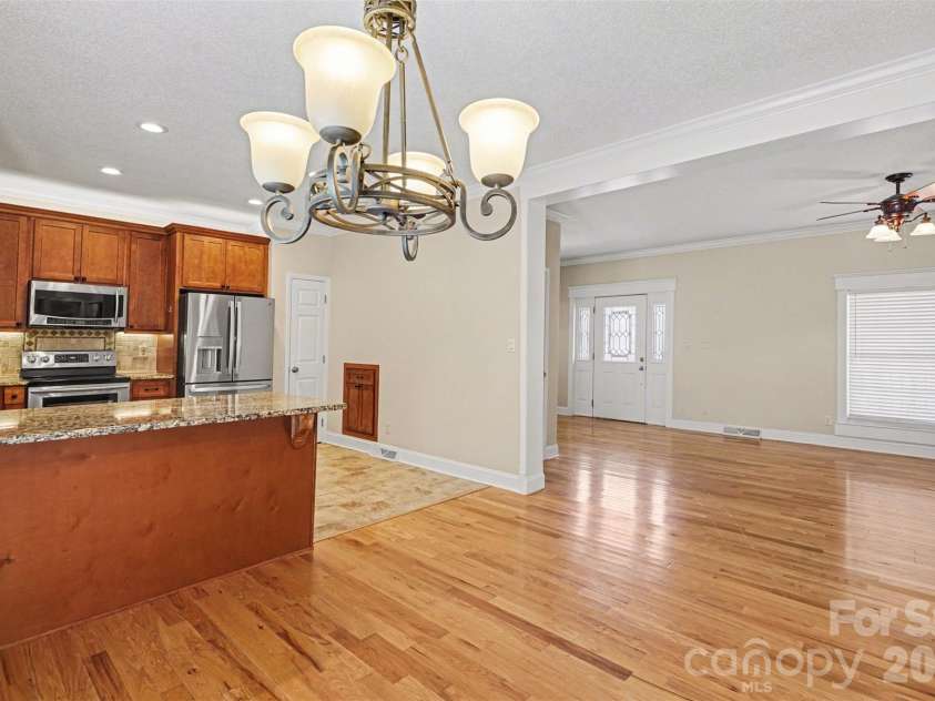 404 Brookhollow Drive, York, SC 29745.  MLS# CAR4341964, YatesRealty ID 4925. 